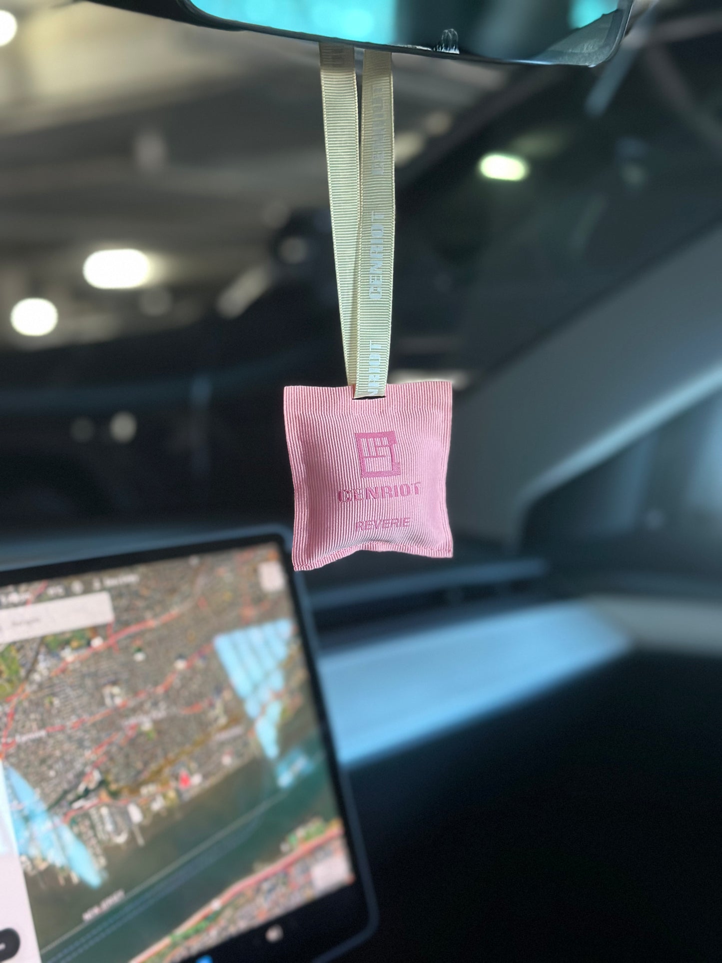 Cenriot Car Air Freshener Sachet 'Reverie'